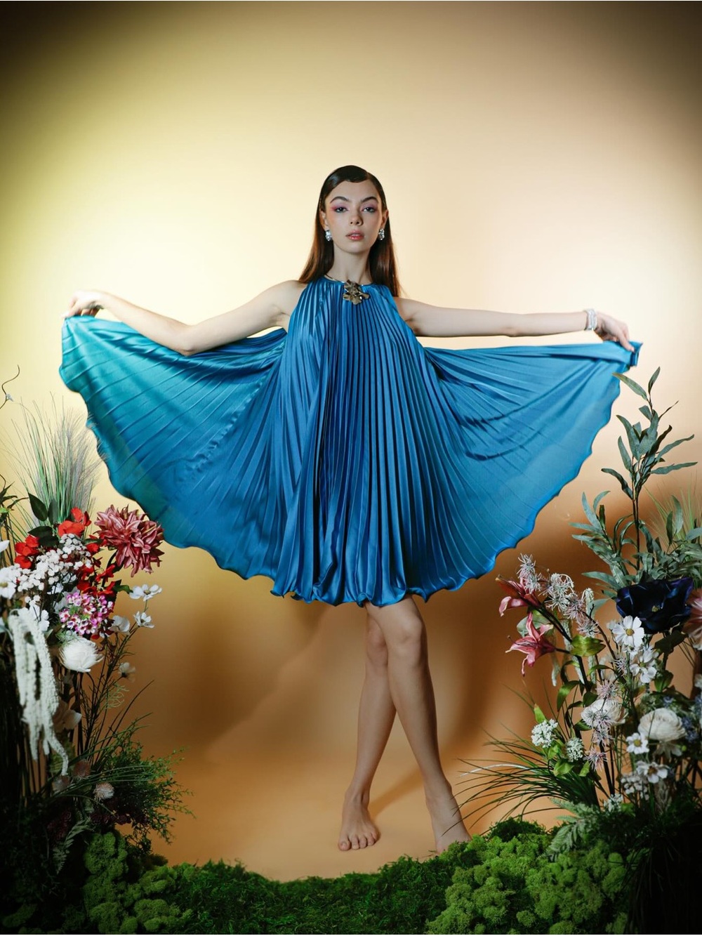 Mac Duggal Pleated Halter Flowy Trapeze Mini Dress